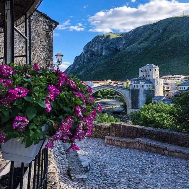 Family Apartment Near Old Town Mostar Extérieur photo
